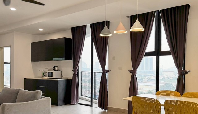 Modern Comfort 2BR2B Near Mitec Kuala Lumpur in Kuala Lumpur