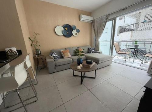 Modern Ocean View 1BR in La Esperilla, Pool, Gym in Santo Domingo