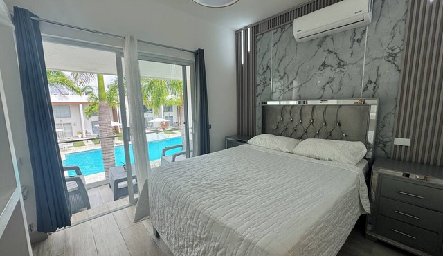 Modern townhouse with a pool, near the beach in Boca Chica in Boca Chica