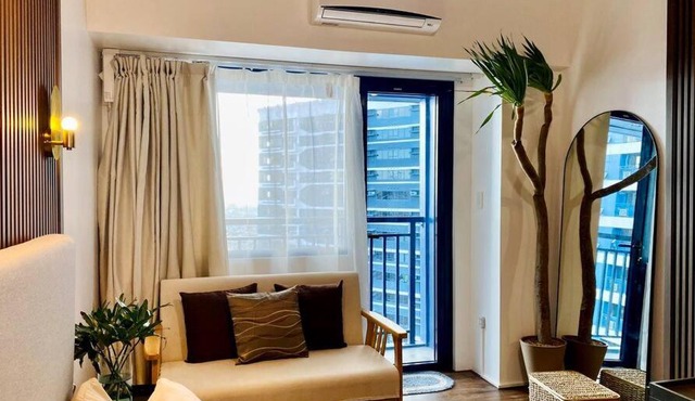 Muji-Inspired hōme-tél in the heart of Makati