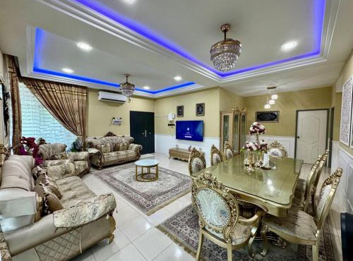 MyEz Homestay Private Pool, Sungai Karang in Kuantan