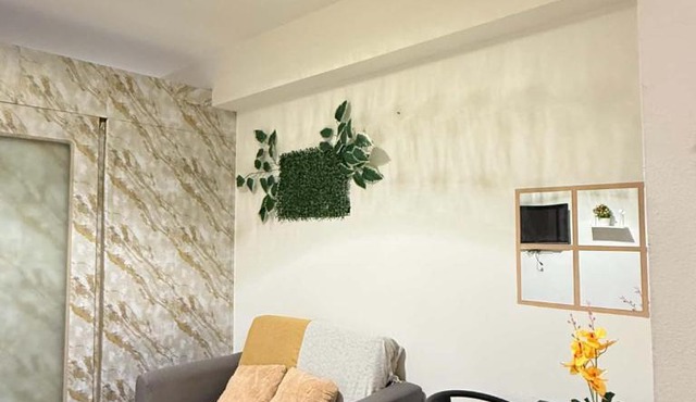 Near Moa Shore Residences Tower D 1bedroom in Manila