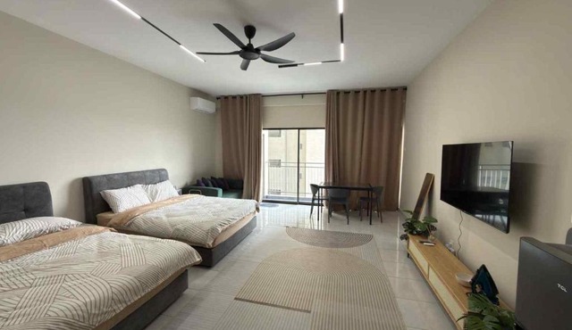 NekoNekoSpace, Youth City Nilai, Rooftop Pool