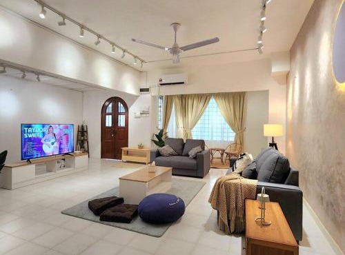 New!14pax,Petaling Jaya Damansara Landed Home next Starling Atria Mall 1U IKEA in Petaling Jaya