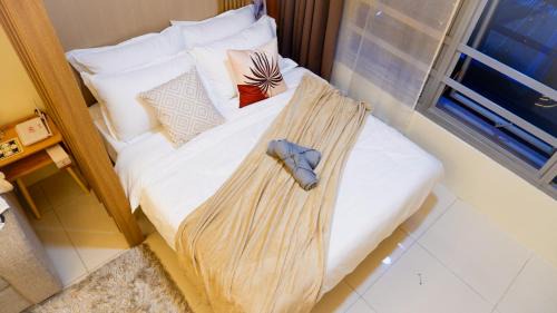 New Cozy Condo in Eastwood in Manila