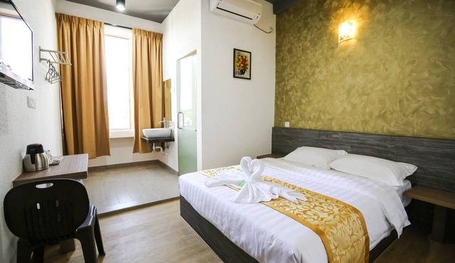 New Dawn Hotel