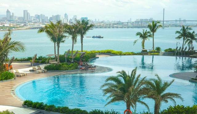 NUSTAR Hotel Cebu