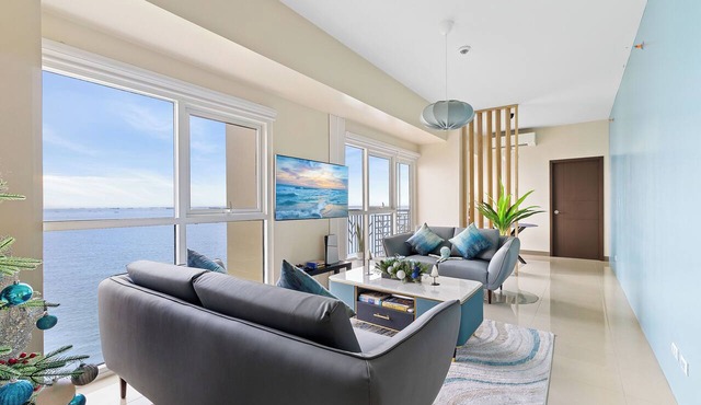 Ocean Oasis Celeb VIP Suite & Bay Views