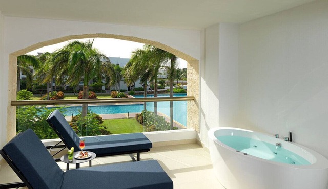 Ocean-View Resort & Casino! All-Inclusive Punta Cana w/13 Pools | 4 Units in Punta Cana