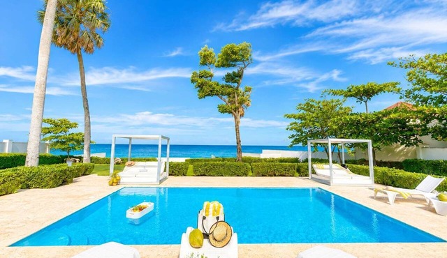 Oceanfront Paradise | Cliffside Spa & Pool in SOV in Sosúa
