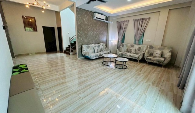 OK FAMILY VILLA