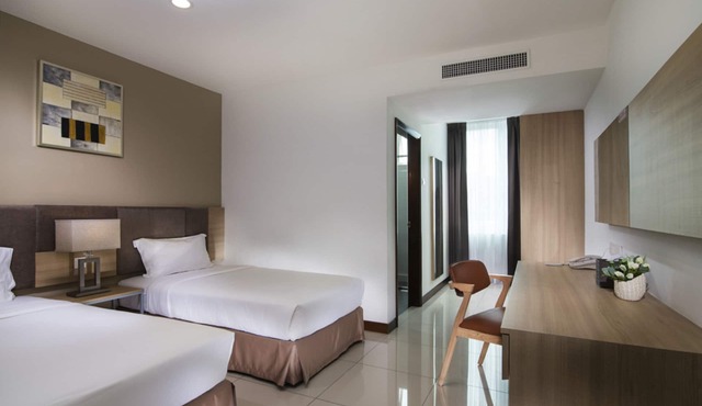 One Pacific Hotel & Serviced Apartments in George Town