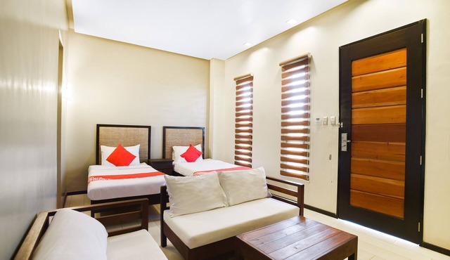 OYO 425 Residences By Sirc