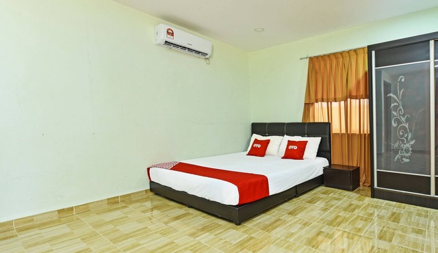 OYO 90315 Chalet Pantai Rantau Panjang
