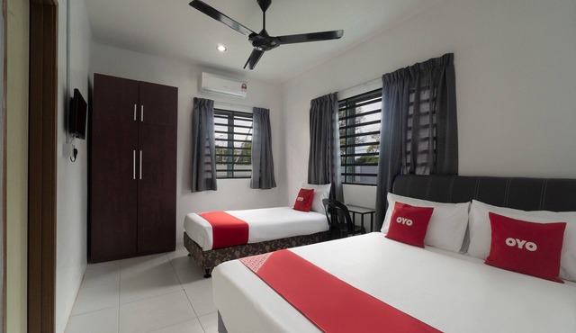 OYO 91089 Motel Fasa 2b in Seri Manjung