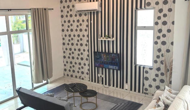 Padang Serai Wangi Homestay Malay Only