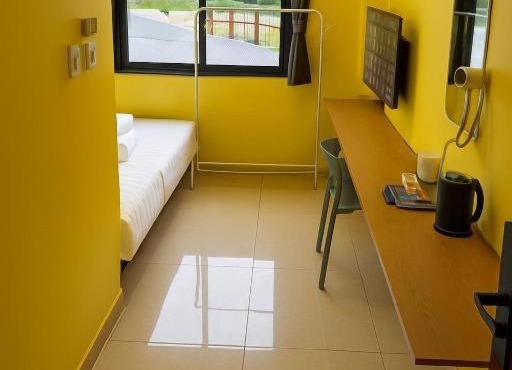Pasay Comfort Stay ,Private Building Near PITX, EasyAccess to Airport in Manila
