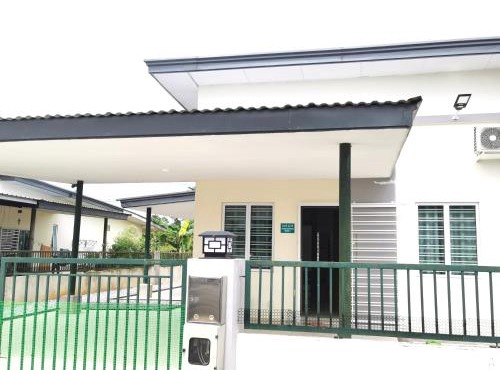 pen kyu house1 in Kota Samarahan