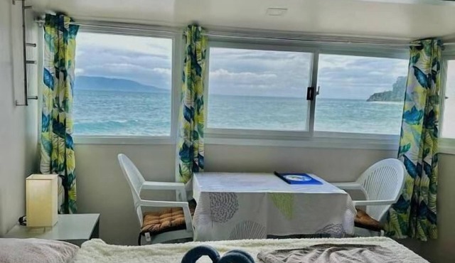 Playa Blanca Beach Resort & Dive Centre in Puerto Galera