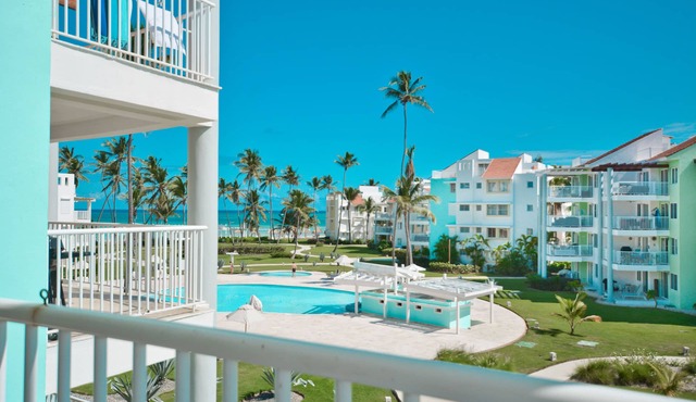 Playa Turquesa D-301 Premier Beachfront Ocean View 100mbps Wifi in Punta Cana