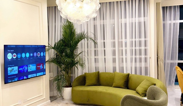 Prime BGC 4BR, 153 sqm. in City Central Bgc walk to Burgos Circle & High Street