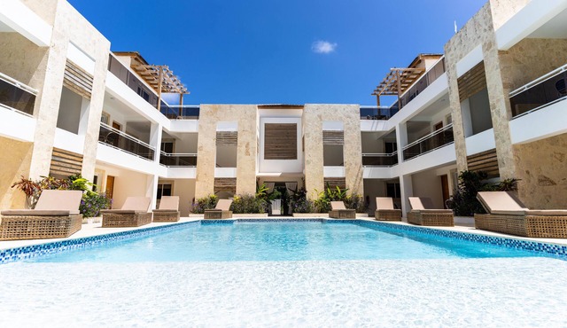 Private & beautiful 22 BR Oasis, steps from the beach in Sosúa