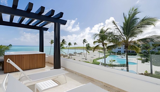 Punta Palmera Beach Front and pool views Cap Cana in Punta Cana