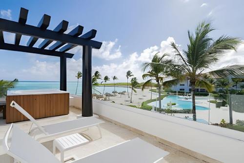 Punta Palmera Beach Front and pool views Cap Cana in Punta Cana