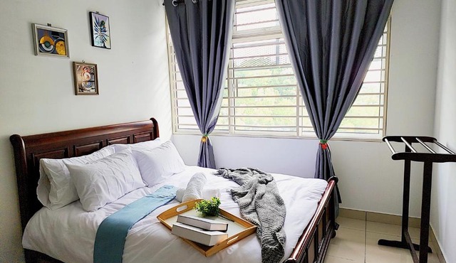 Putrajaya Dwiputra Residences, Fully Air-Con 3BR Homestay