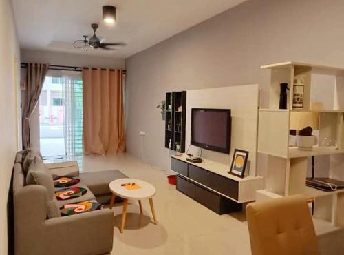 QC Homestay - Room Only - 1 Day advance in Pusing