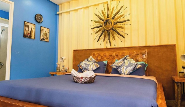 Queens English Garden & Strawberry Farm