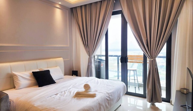 R & F Princess Cove CK Homestay in Johor Bahru