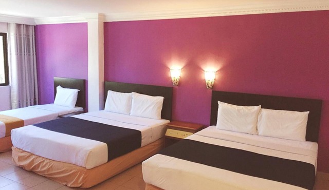 Raja Inn Hotel