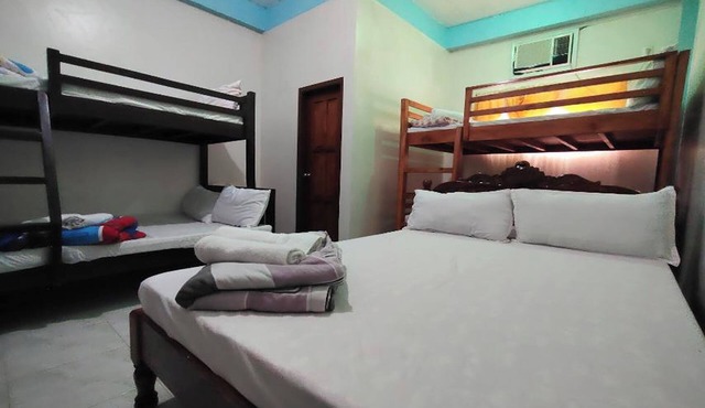 RBR Hotel and Restaurant in Alaminos