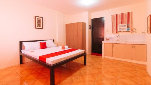 RedDoorz @ FDB Homes Nueva Ecija in San Jose