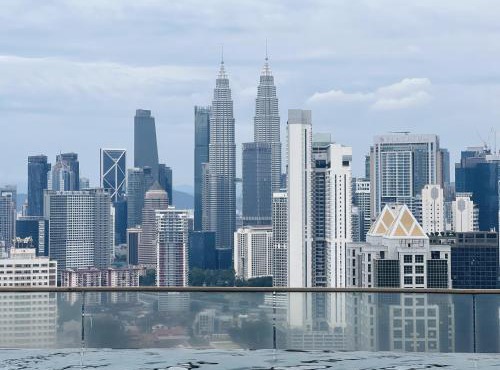 Regalia Residence The SkyPool KLCC Suite in Kuala Lumpur