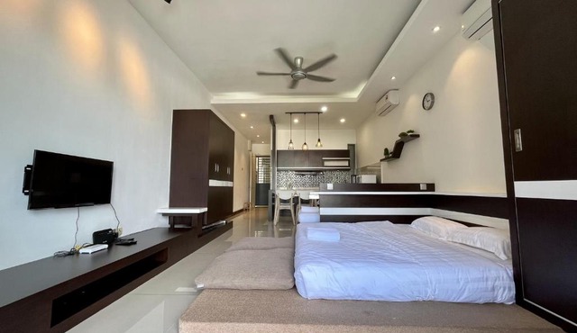 Remin Suites Studio at The Loft Imago