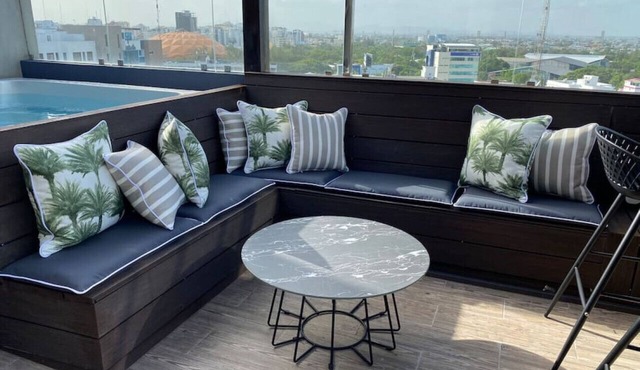 RL603 · *Elegant Downtown Penthouse with Private Jacuzzi in Santo Domingo