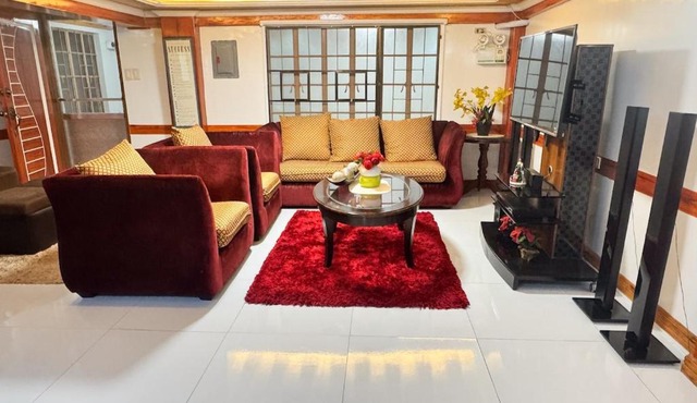 RM101 Large Group Stay for 10 in Bulwa