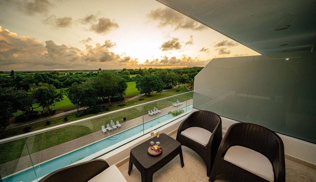 Romance Xcape Red Spice Retreat @ C.R Star E411 in Bavaro