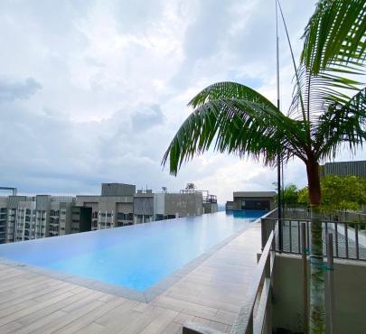 Rooftop Pool Studio at Youth City l Self Check-in l near USIM KLIA by D'KAY HOMES in Nilai