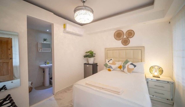 Room in Sosua center with Outdoor Jacuzzi in Sosúa