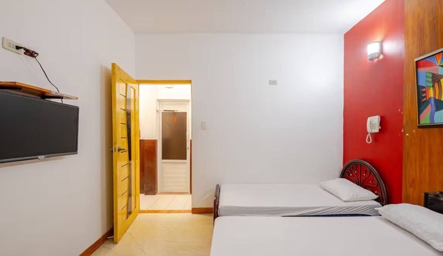 Ross Rose Budget Hotel