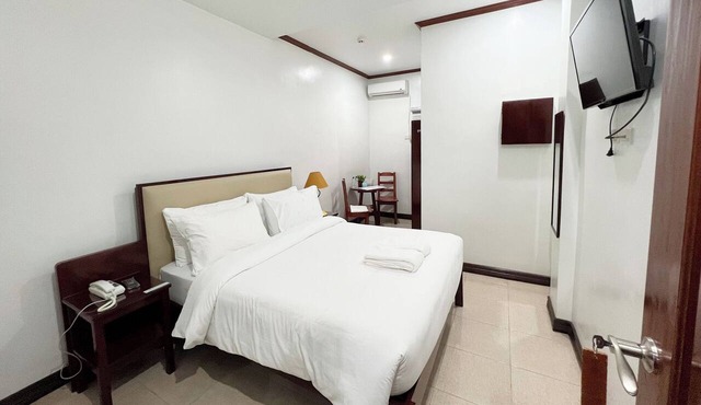 SANJH Island Hotel powered by Cocotel in Roxas