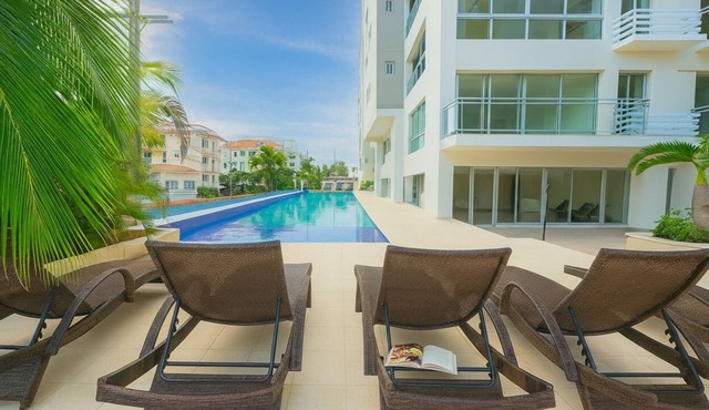 Sea View + WiFi + WiFi + Parking + AC | 2 Min Walk to Beach/Vista Mar in Boca Chica