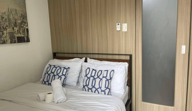 Shore Residences MOA 14th C2 1BR with balcony pool view By darpm in Pasay City
