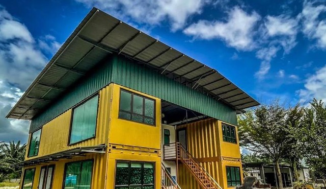 Sinar Eco Resort River & Nature Retreat in Pekan Nanas