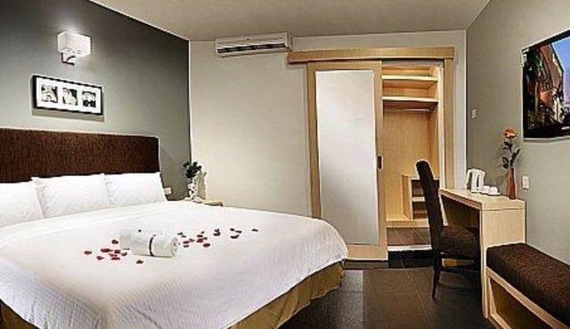 Sky Hotel Selayang in Batu Caves