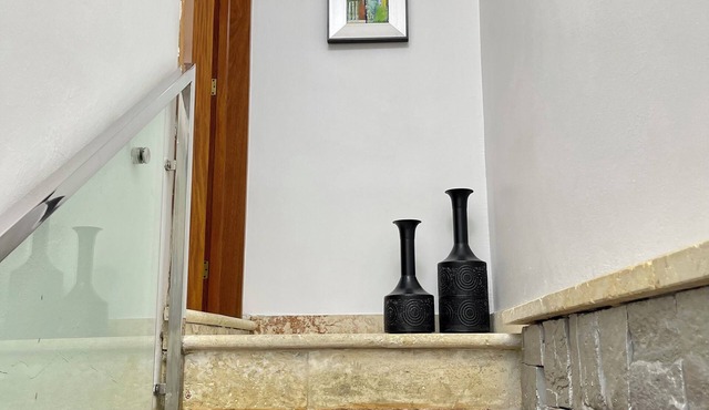 Spacious 4-bedroom apartment in peaceful San Francisco de Macorís with WiFi, AC in San Francisco de Macorís
