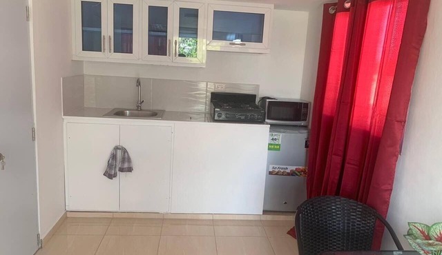 Spacious 17-bedroom hotel in gorgeous El Batey Sosúa with AC in El Batey Sosúa